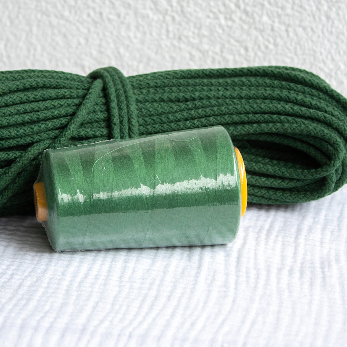 Thread GREEN GRASS 4500 meters