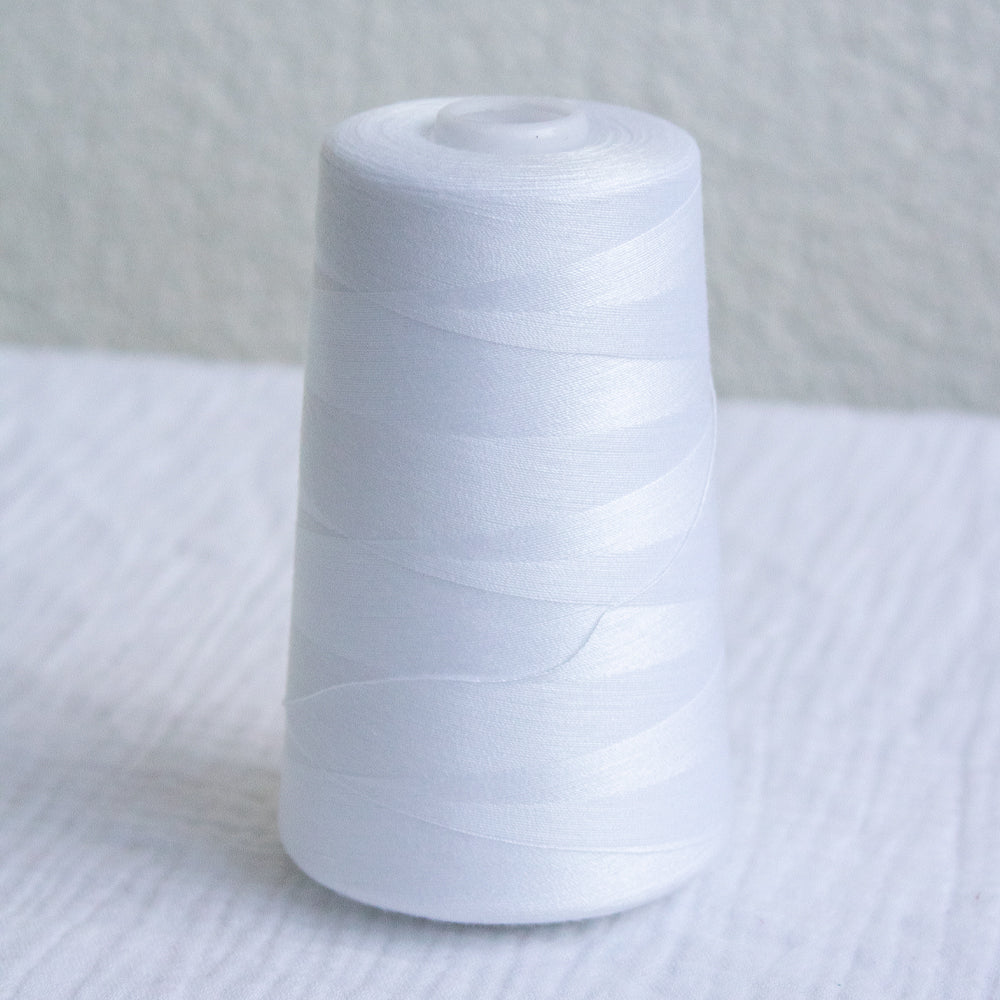 Thread white 4500 meters
