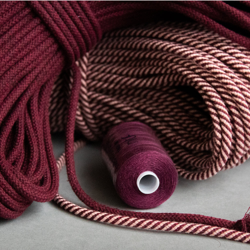 Thread Plum Maroon 1000 meters
