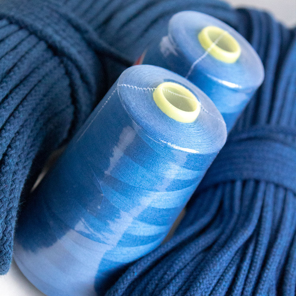 Thread BLUE 4500 meters