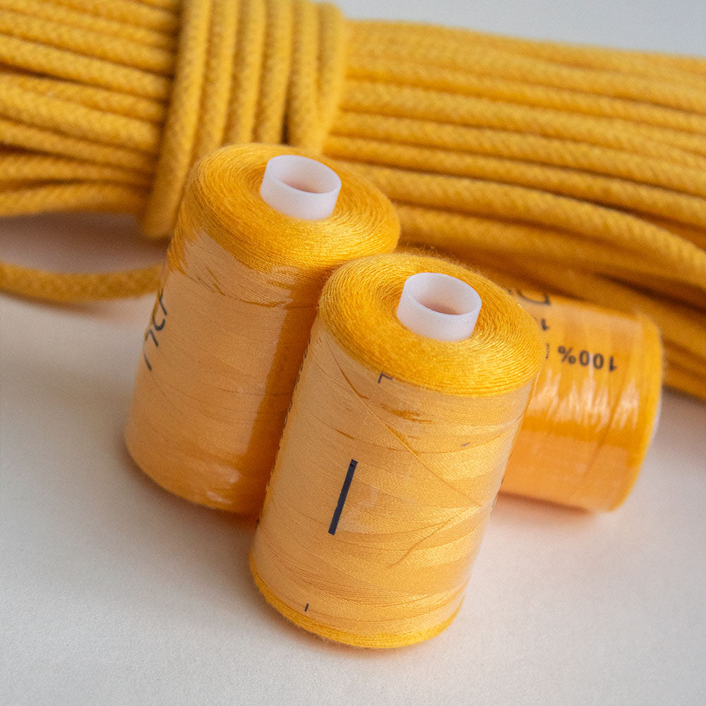 Thread YELLOW 1000 meters