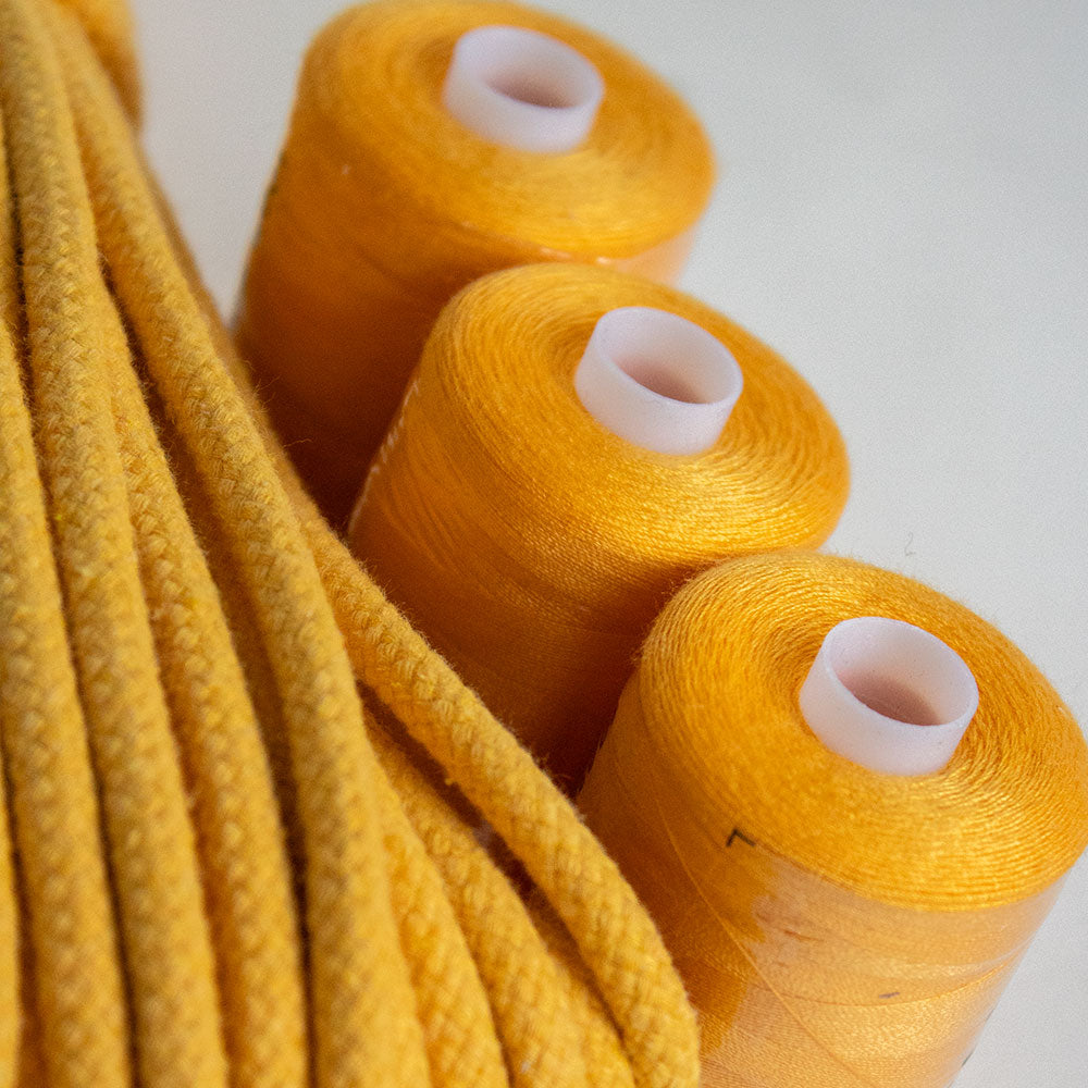 Thread YELLOW 1000 meters
